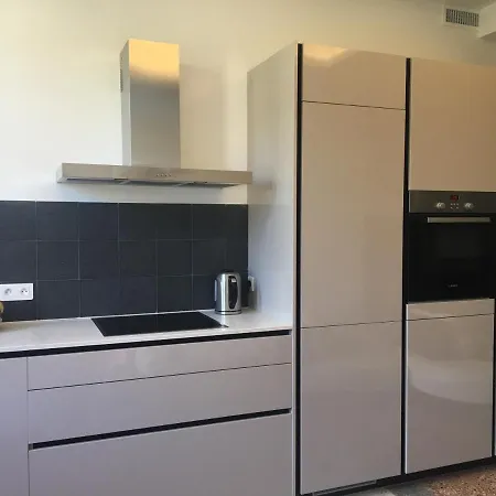 88 M2 Proche Plages Et Centre Ville Apartamento *